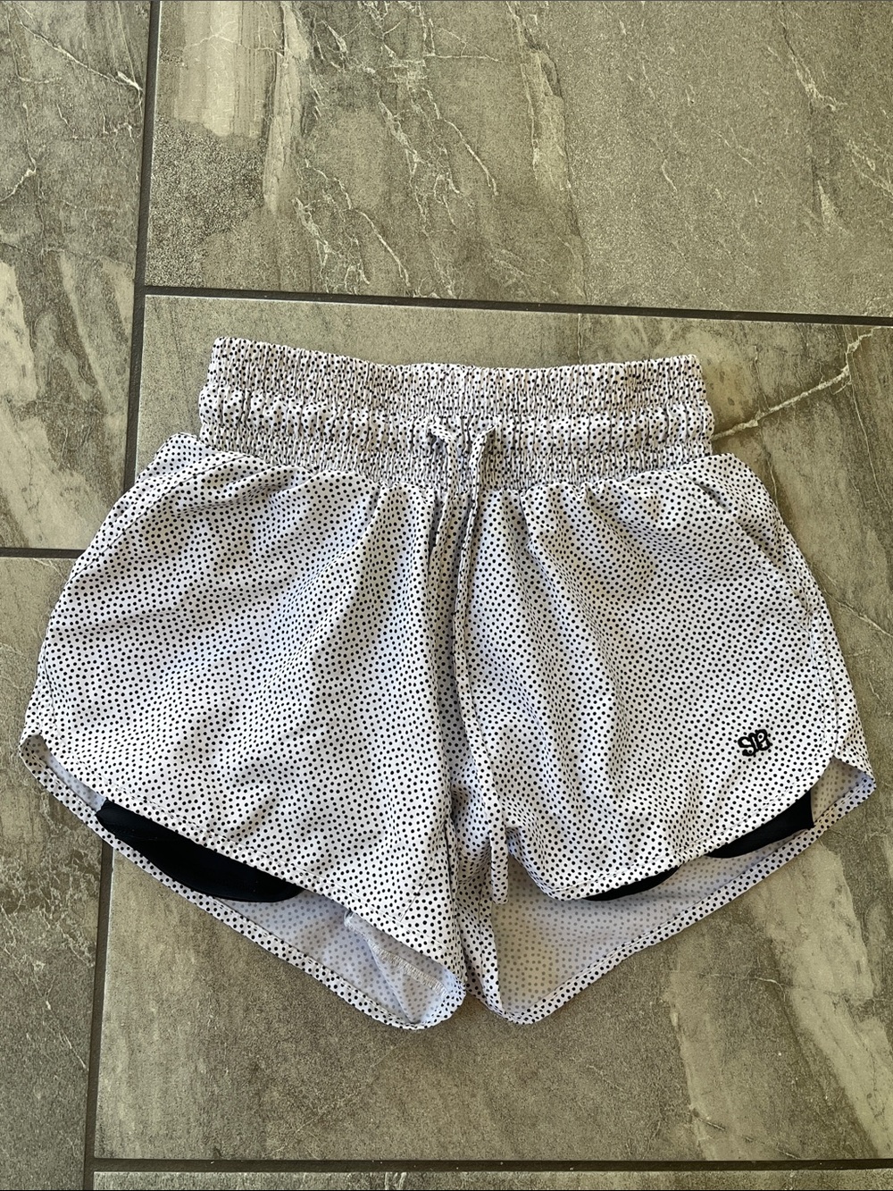 🤍🖤 Albion Fit Sprintz White and Black Polka Dot Shorts Size XS Attached Shorts